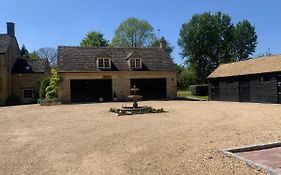 Stable Lodge At Bledington Mill